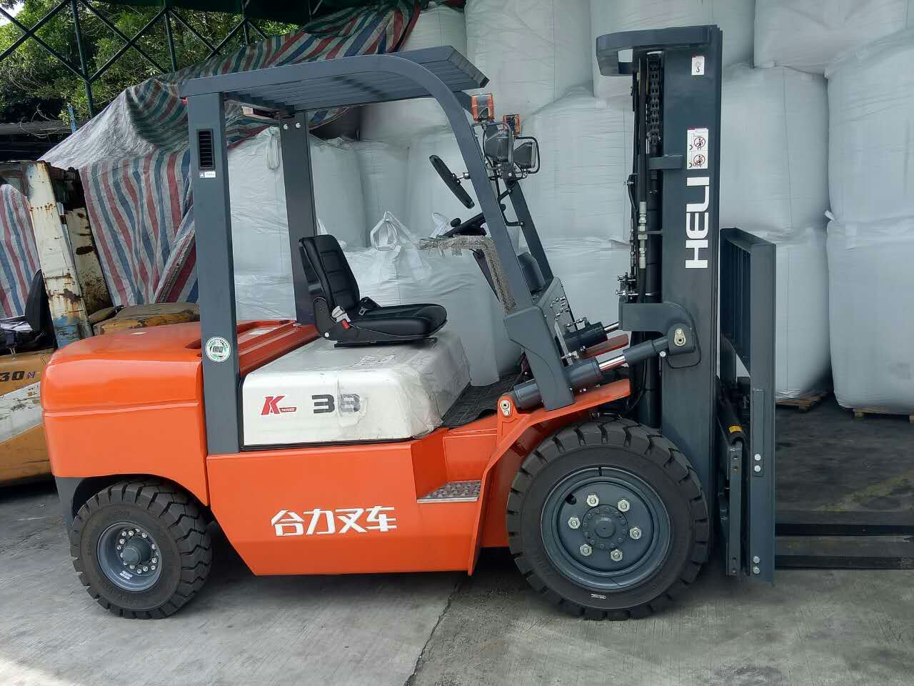 二手叉車(chē)