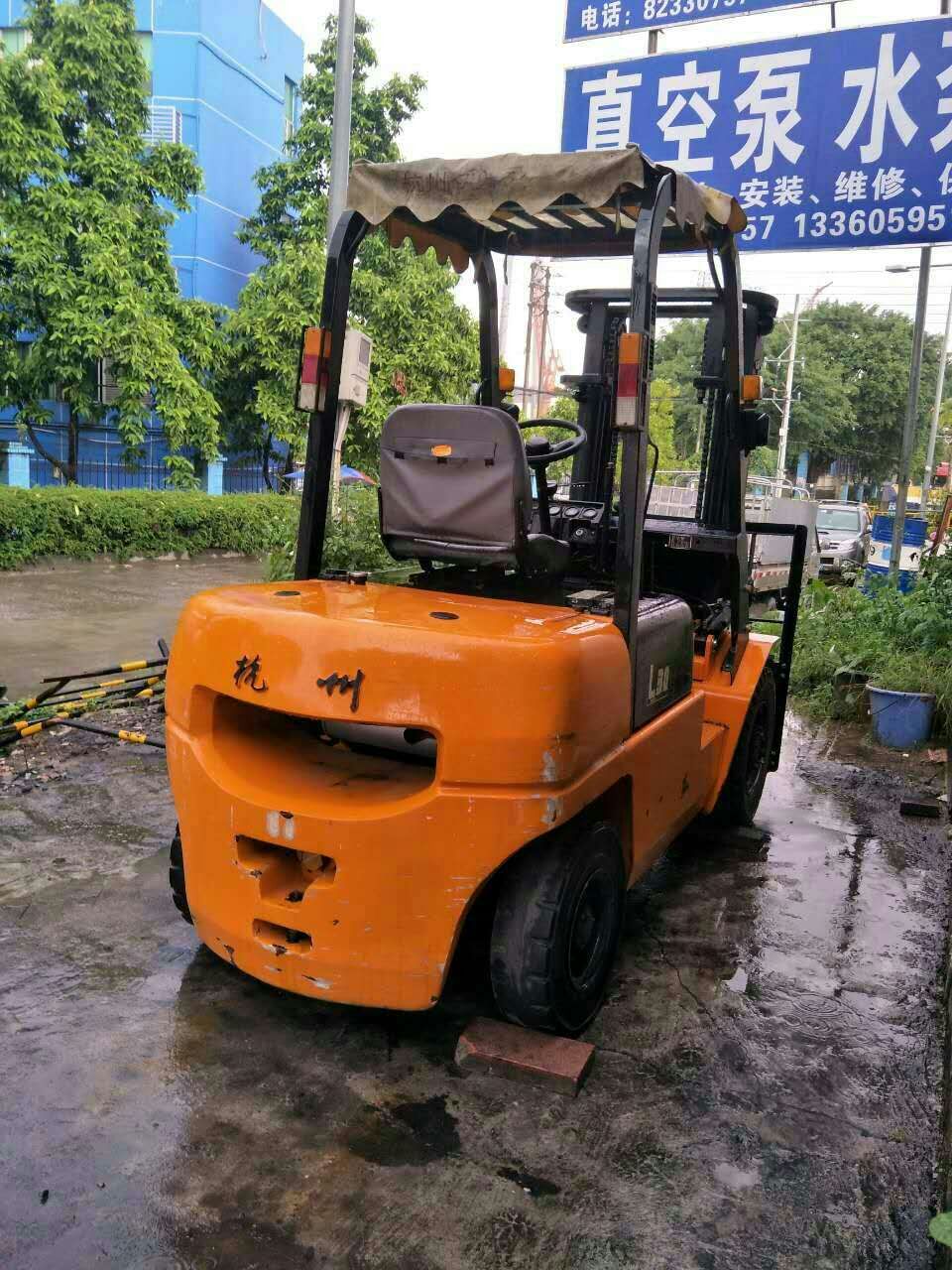 二手叉車(chē)